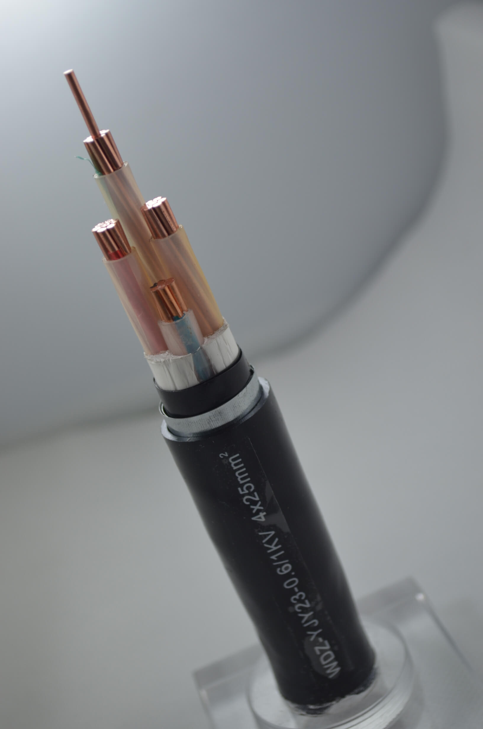 0.6/1KV 4 Core 25mm2 Copper XLPE Insulated Underground PVC Sheathed 25 sq mm SWA STA Armoured Electrical Power Cable